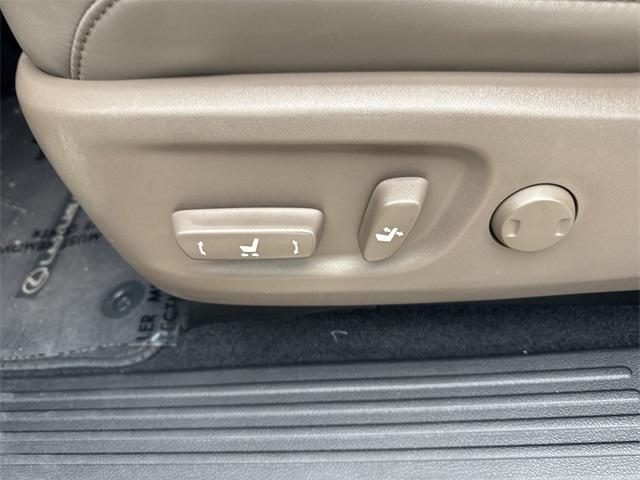 used 2023 Lexus GX 460 car, priced at $55,898