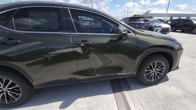 new 2025 Lexus NX 250 car, priced at $45,675