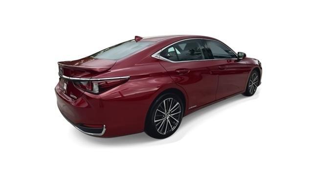 used 2022 Lexus ES 300h car, priced at $37,898