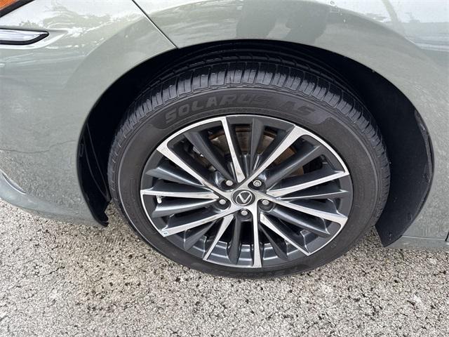 used 2023 Lexus ES 350 car, priced at $35,498