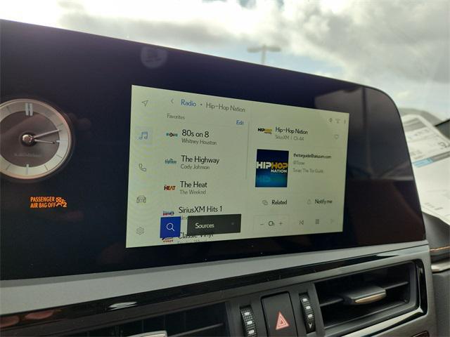 new 2025 Lexus ES 350 car, priced at $48,034