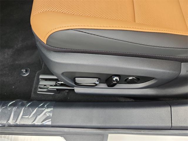 new 2025 Lexus ES 350 car, priced at $48,034