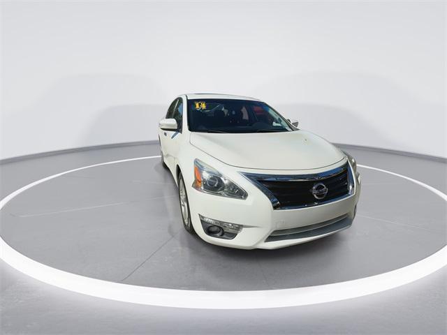 used 2014 Nissan Altima car, priced at $6,898