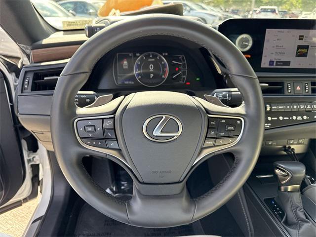 used 2024 Lexus ES 350 car