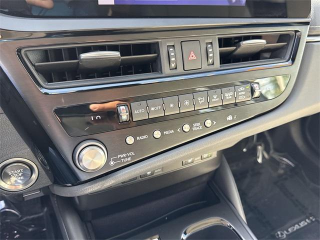 used 2024 Lexus ES 350 car