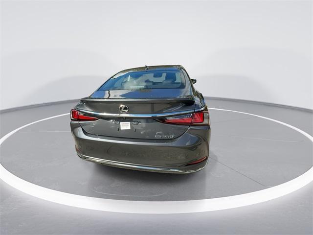used 2025 Lexus ES 300h car, priced at $43,998