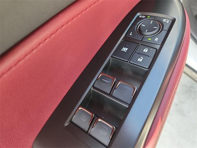 new 2025 Lexus NX 250 car, priced at $46,224
