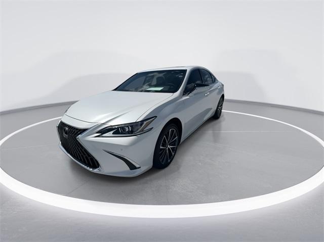 new 2025 Lexus ES 350 car, priced at $48,509