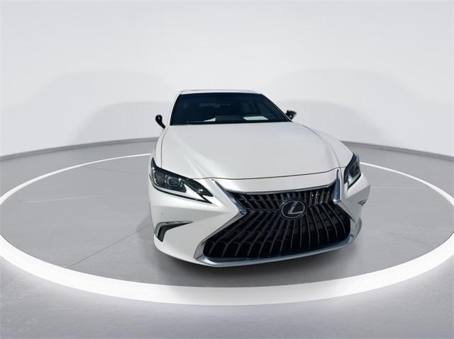 new 2025 Lexus ES 350 car, priced at $48,509