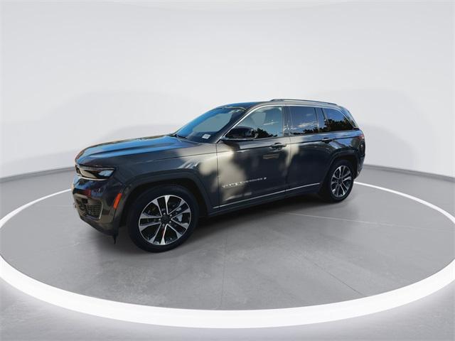 used 2022 Jeep Grand Cherokee car, priced at $33,498