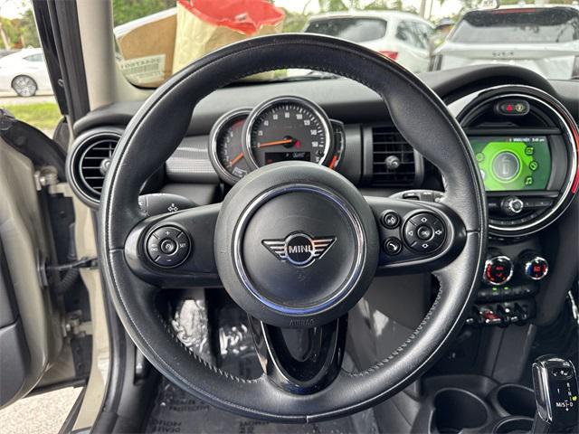 used 2020 MINI Hardtop car, priced at $15,498
