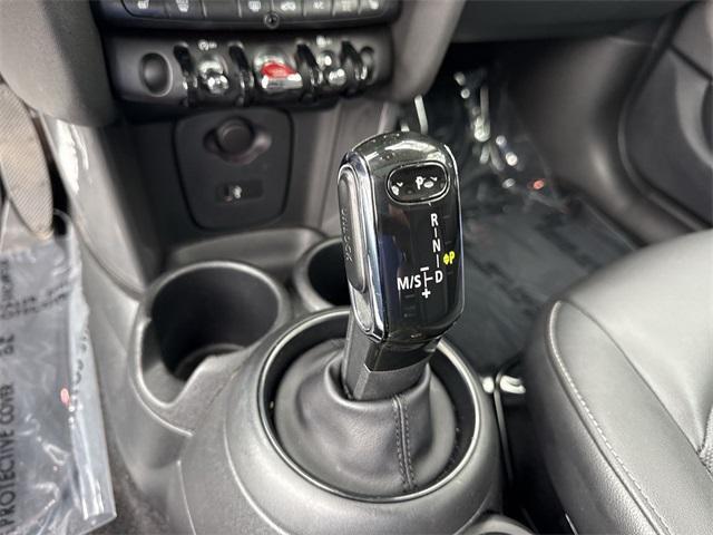 used 2020 MINI Hardtop car, priced at $15,498