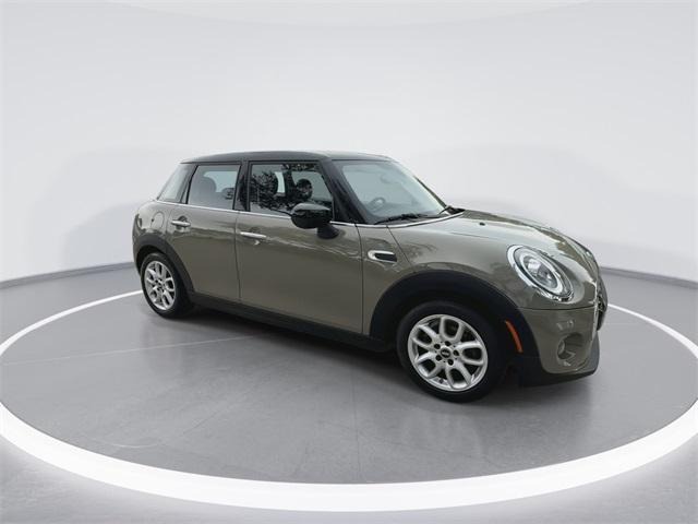 used 2020 MINI Hardtop car, priced at $15,498