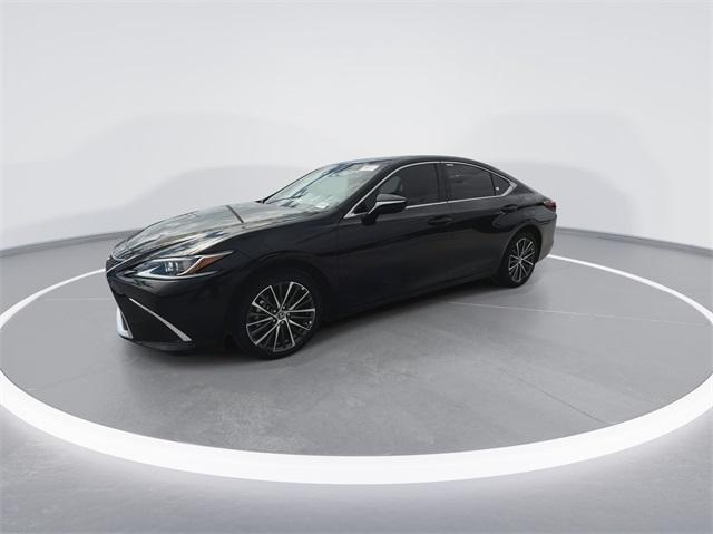 new 2025 Lexus ES 350 car, priced at $47,569