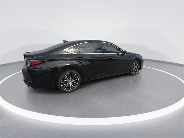 new 2025 Lexus ES 350 car, priced at $47,569