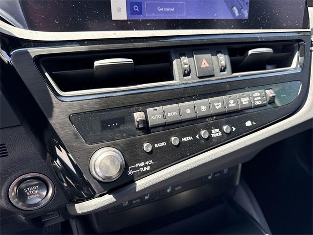 new 2025 Lexus ES 350 car, priced at $48,534