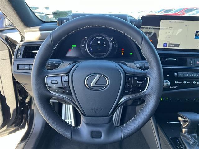 new 2024 Lexus ES 300h car, priced at $57,625