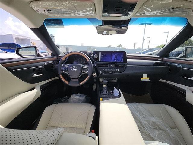 new 2025 Lexus ES 350 car, priced at $56,294