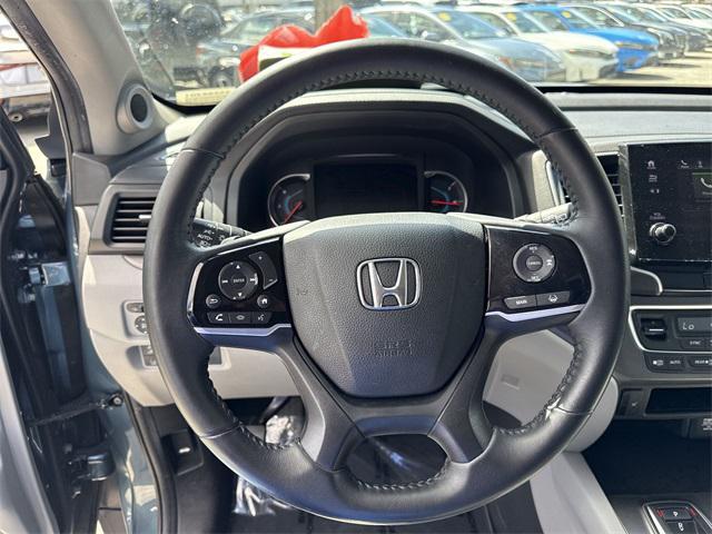 used 2021 Honda Pilot car, priced at $25,498