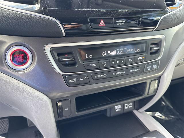 used 2021 Honda Pilot car, priced at $25,498