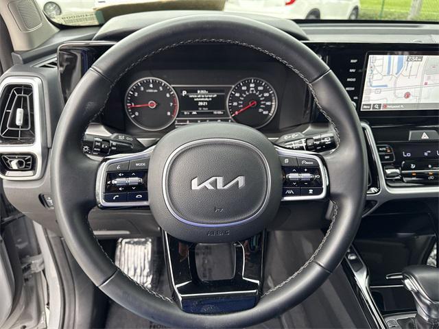 used 2022 Kia Sorento car, priced at $30,998