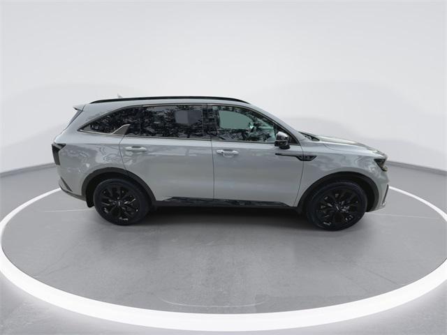 used 2022 Kia Sorento car, priced at $30,998
