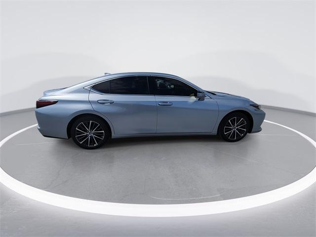 new 2025 Lexus ES 350 car, priced at $48,534