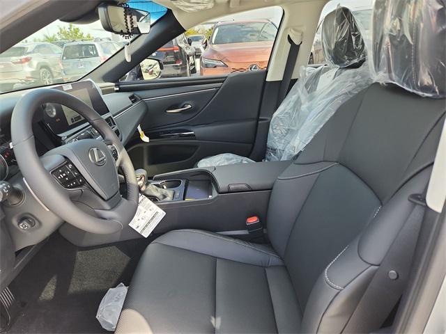 new 2025 Lexus ES 350 car, priced at $48,534