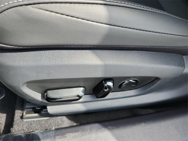 new 2025 Lexus ES 350 car, priced at $48,534