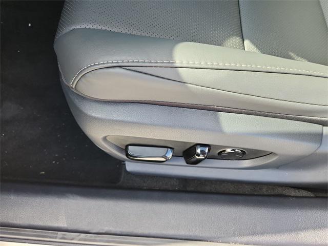 new 2025 Lexus ES 350 car, priced at $48,230