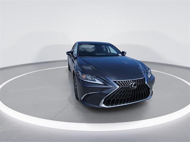 new 2025 Lexus ES 350 car, priced at $48,230