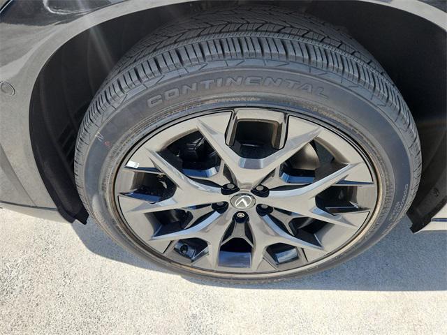 new 2025 Lexus TX 500h car, priced at $73,540