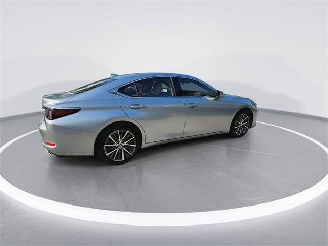 used 2025 Lexus ES 350 car, priced at $42,898