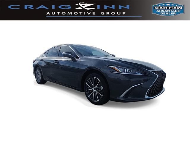 new 2025 Lexus ES 300h car, priced at $51,169