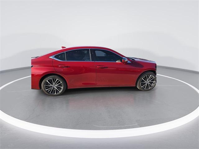 new 2025 Lexus ES 350 car, priced at $47,835
