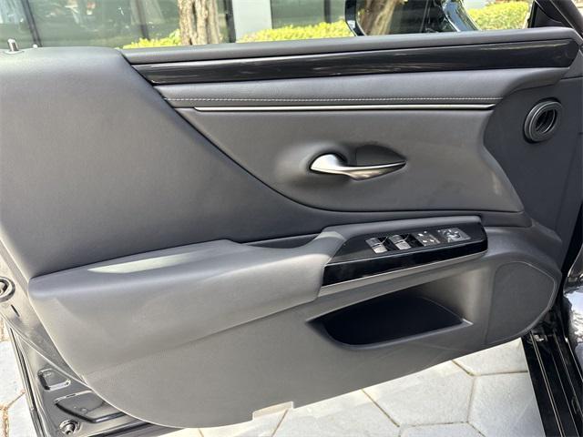 used 2023 Lexus ES 350 car, priced at $35,498