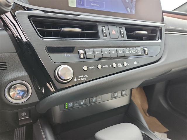new 2025 Lexus ES 350 car, priced at $48,254