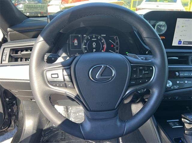 used 2023 Lexus ES 350 car, priced at $37,898