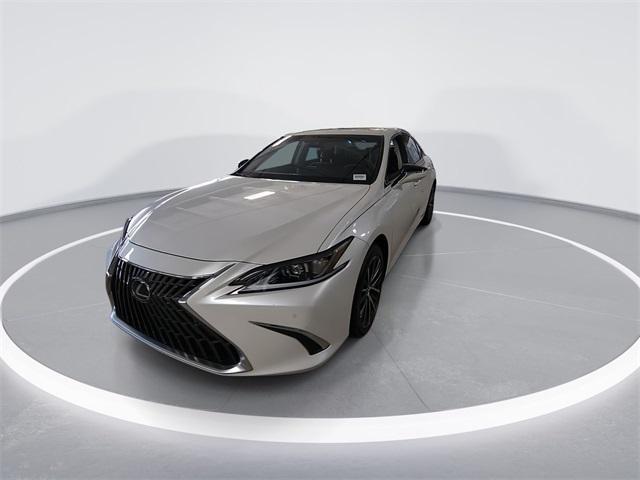 used 2024 Lexus ES 350 car, priced at $40,898