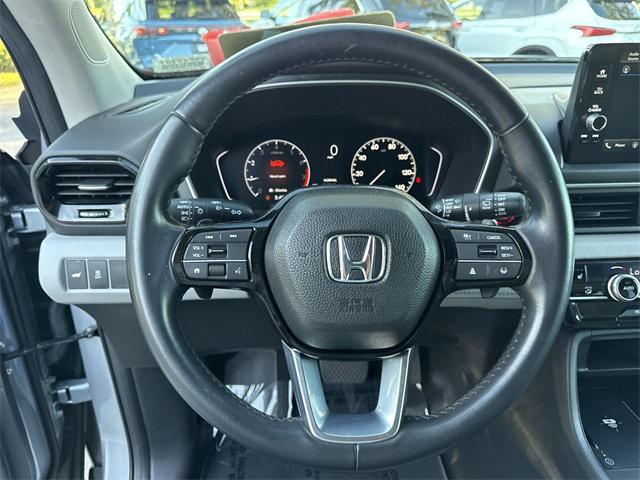used 2023 Honda Pilot car, priced at $32,998