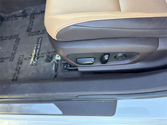 used 2020 Lexus ES 350 car, priced at $28,998