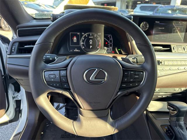 used 2020 Lexus ES 350 car, priced at $28,998
