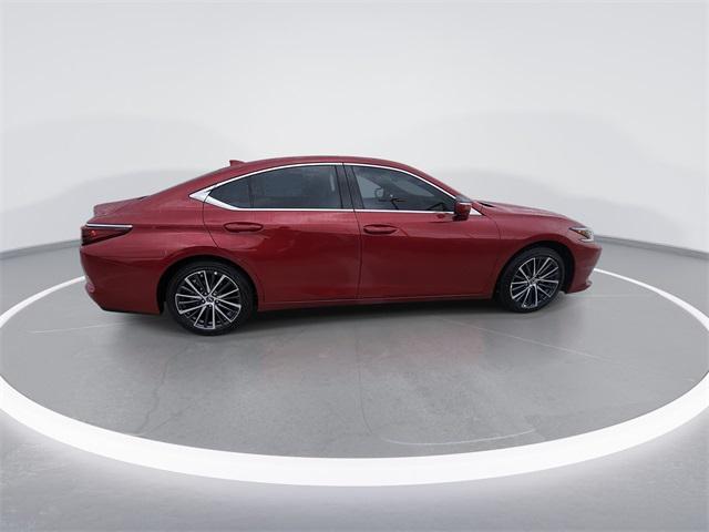 new 2025 Lexus ES 350 car, priced at $48,034
