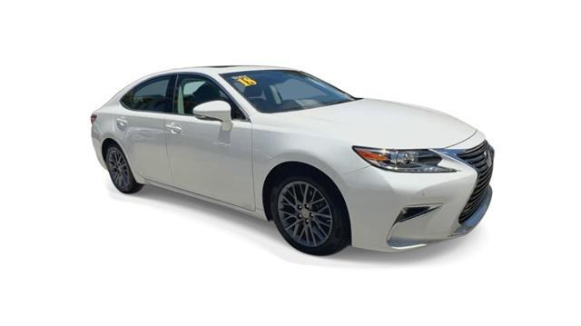 used 2018 Lexus ES 350 car, priced at $19,998