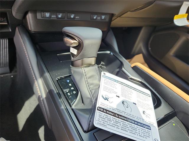 new 2025 Lexus ES 350 car, priced at $48,034