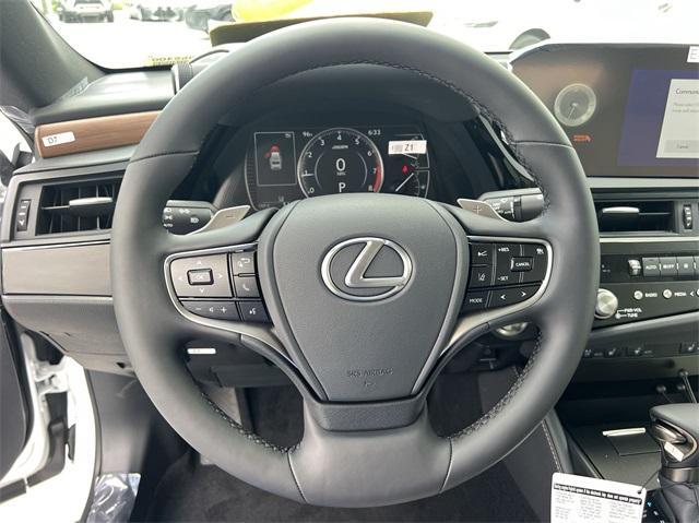 new 2025 Lexus ES 350 car, priced at $48,534