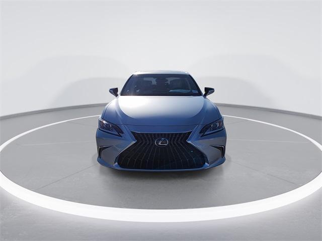 new 2025 Lexus ES 350 car, priced at $49,084