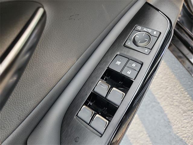 new 2025 Lexus ES 300h car, priced at $50,914