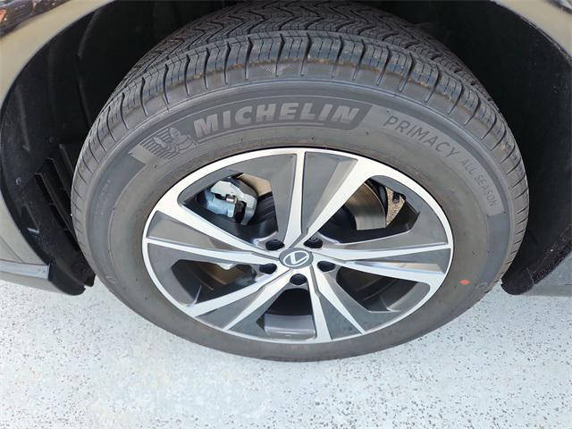 new 2026 Lexus RX 350 car, priced at $53,639