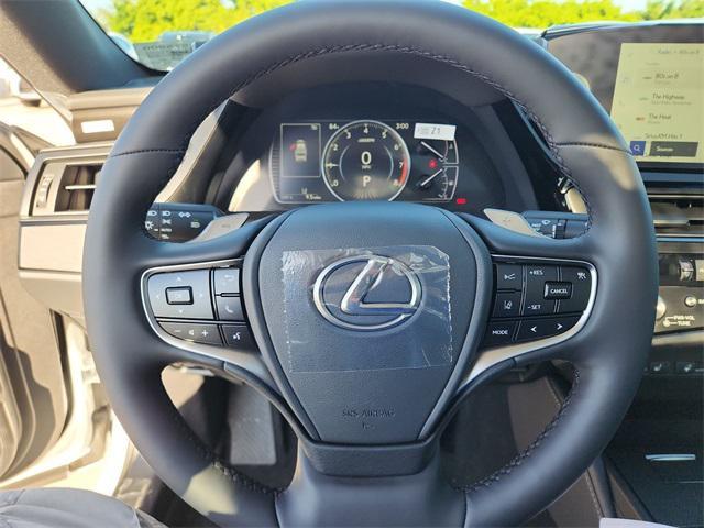 new 2025 Lexus ES 350 car, priced at $50,594